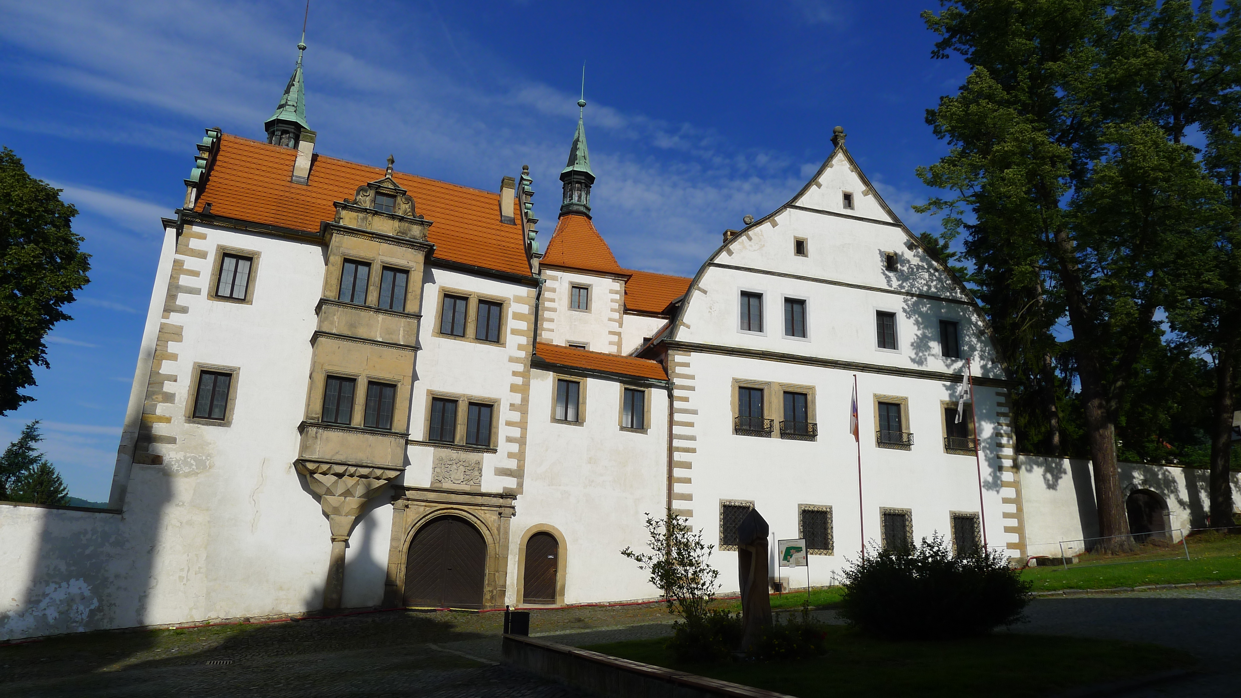 zámek Benešov nad Ploučnicí