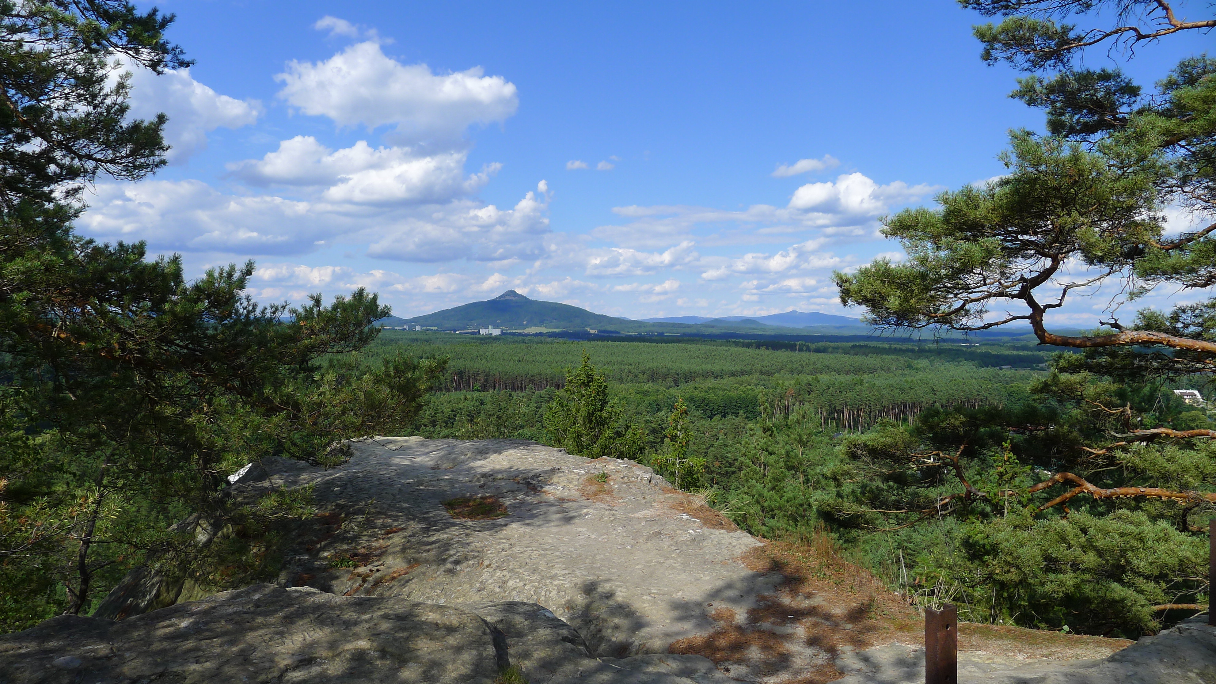 Hradčanská vyhlídka