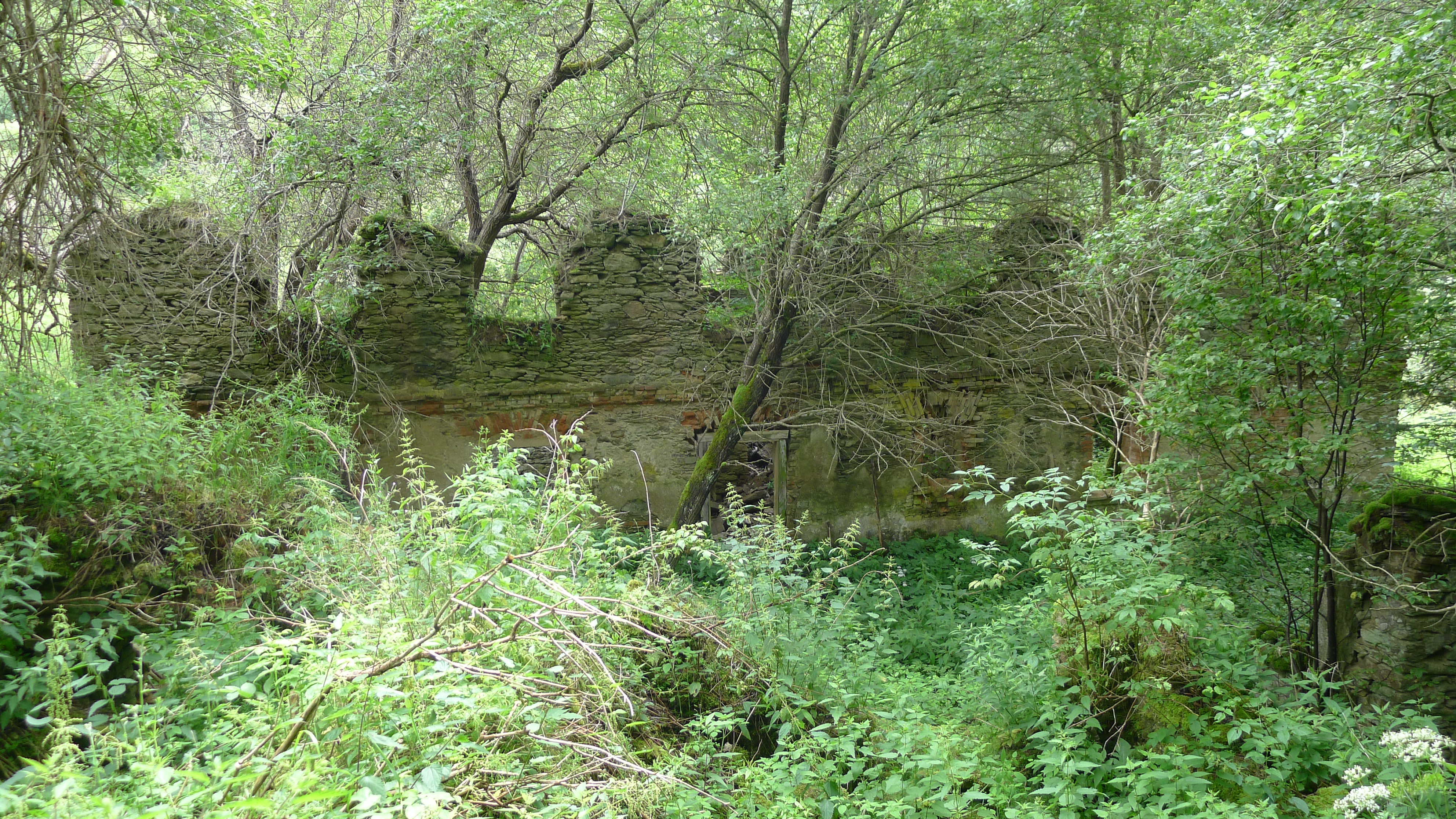 zřícenina Röllerova mlýna