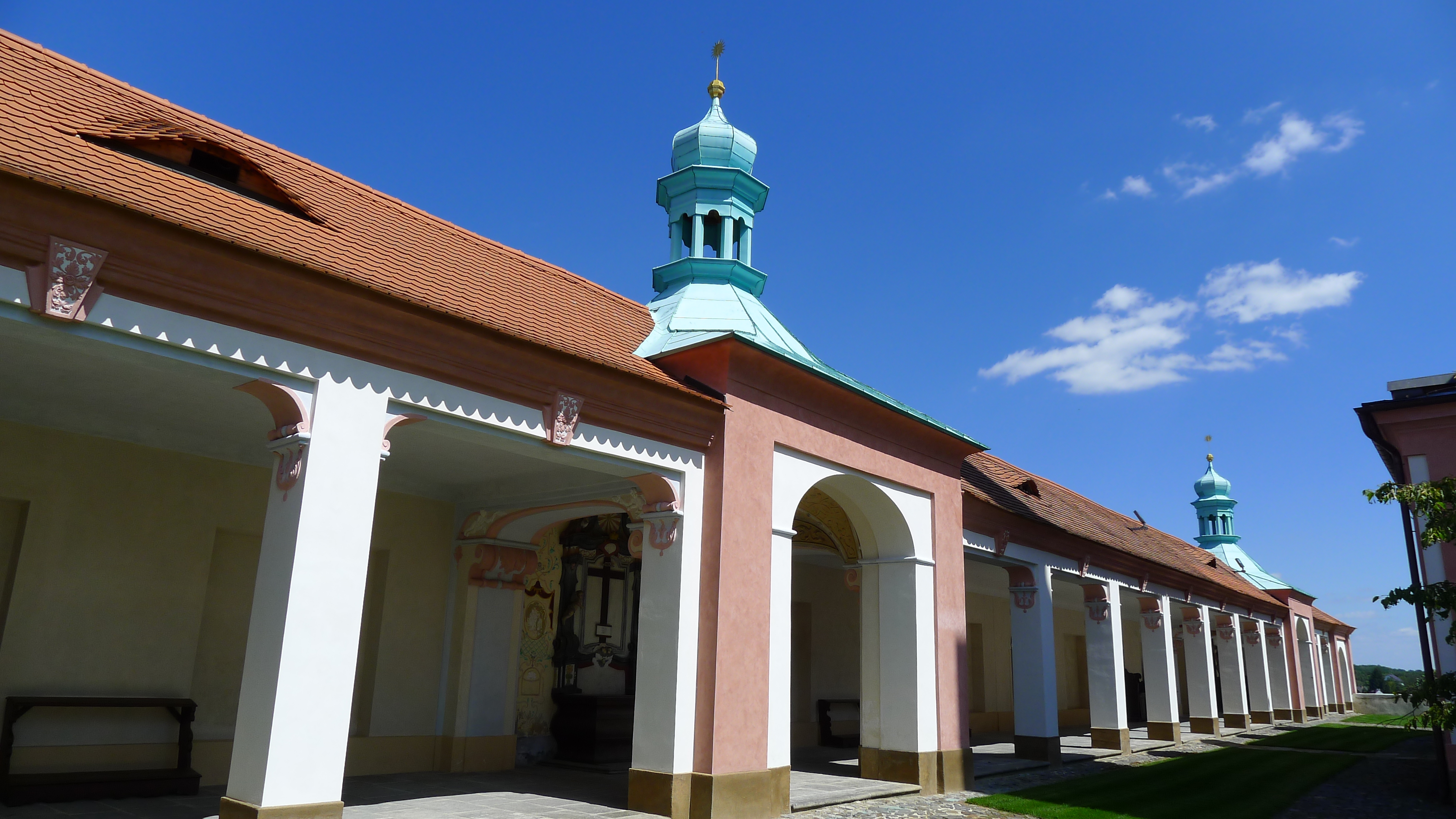 poutní areál Horní Police - ambit