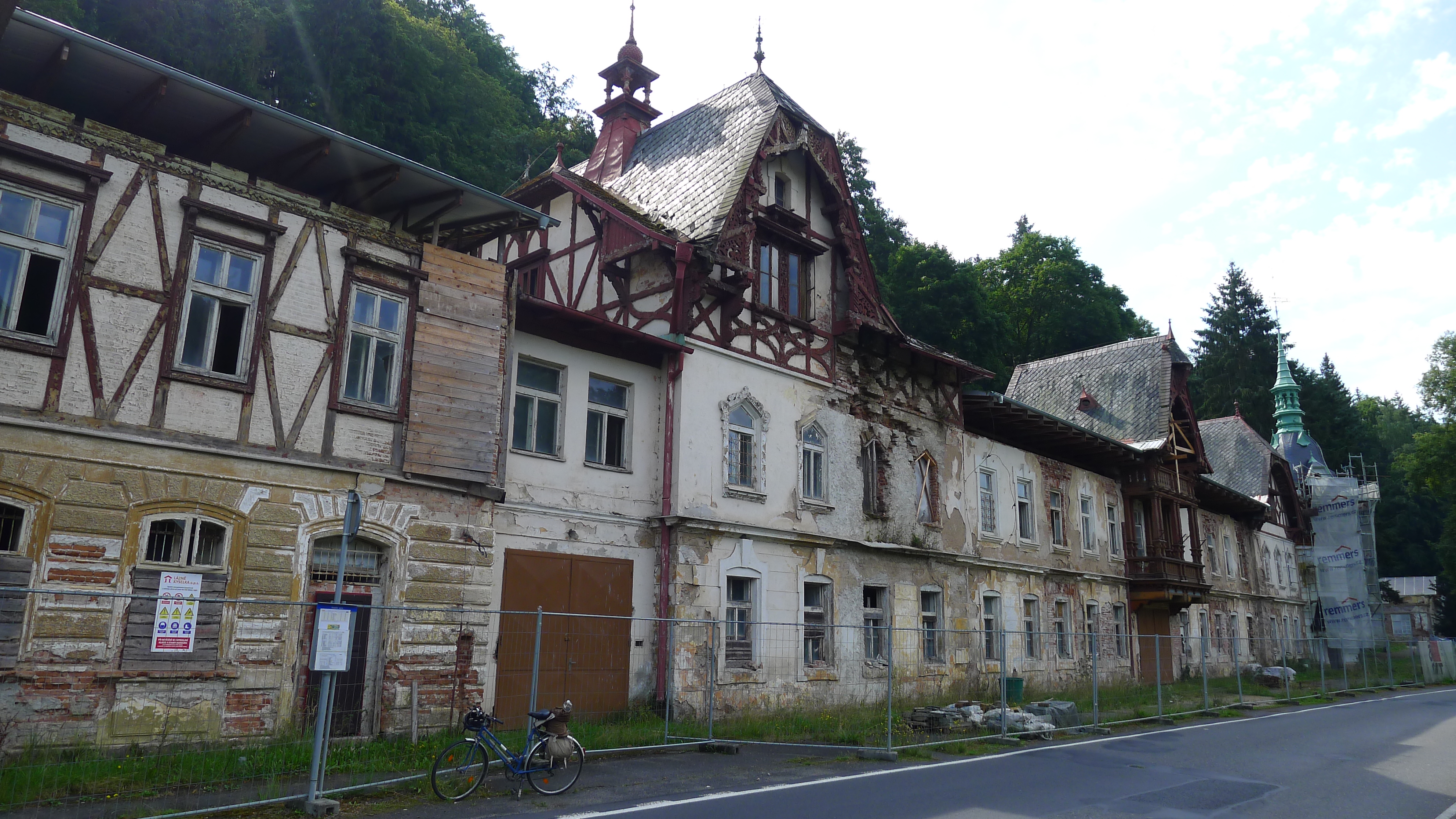 bývalé lázně Kyselka