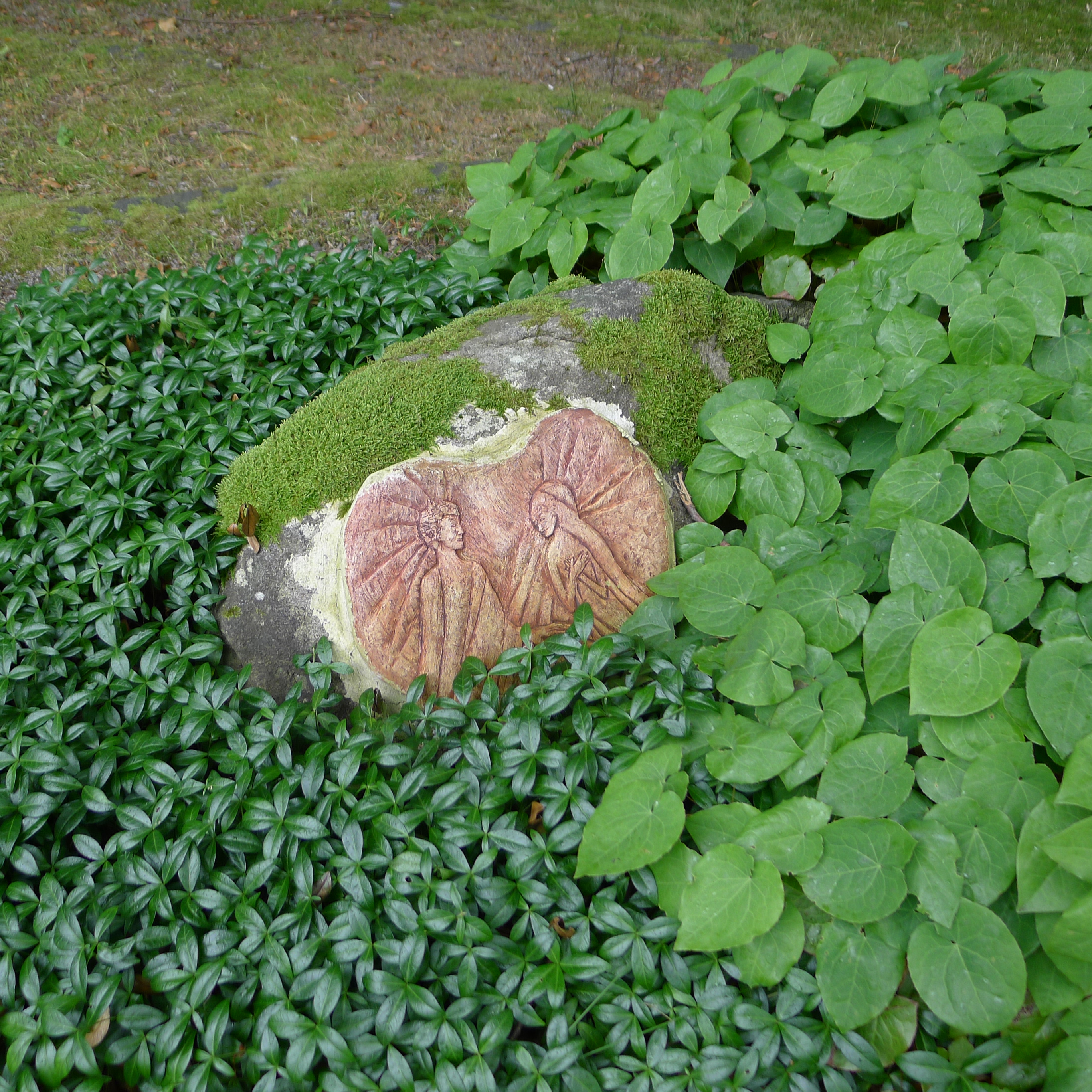 Meditativní zahrada - I. zastavení - Zvěstování - setkání s Andělem